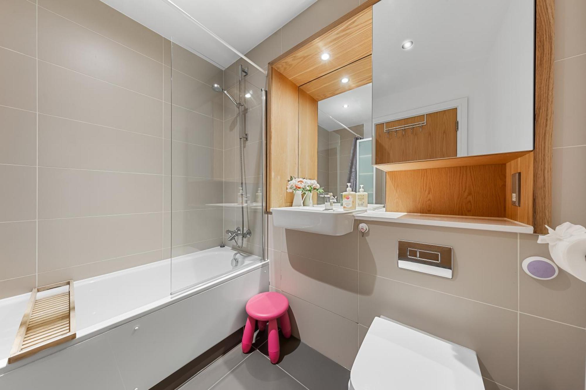 Trendy 2 Bed Flat In Greenwich With Car Parking 伦敦 外观 照片